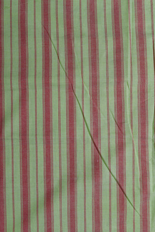 Contrast Border In Plain Pastel Green Mangalagiri Cotton Saree