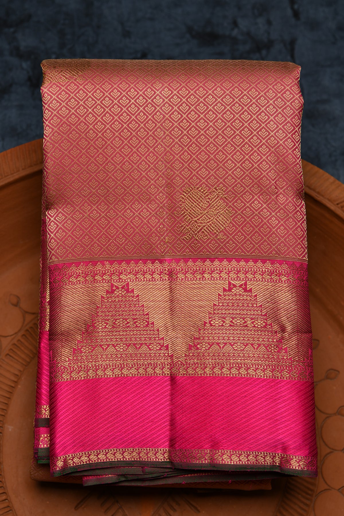 Temple Border With Annam Butta Peach Pink Kanchipuram Silk Saree