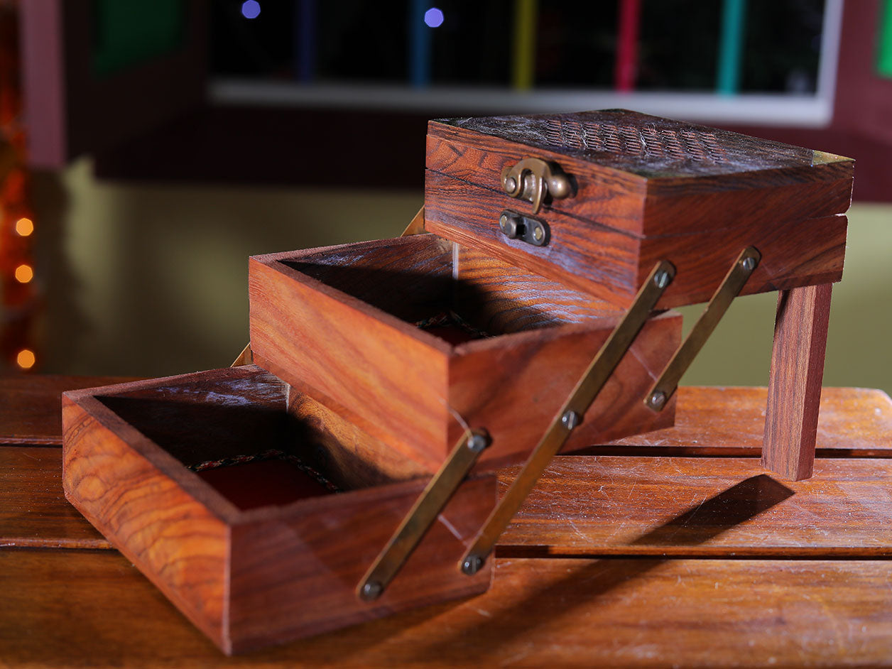 Fancy Design Wooden Jewel Storage Box