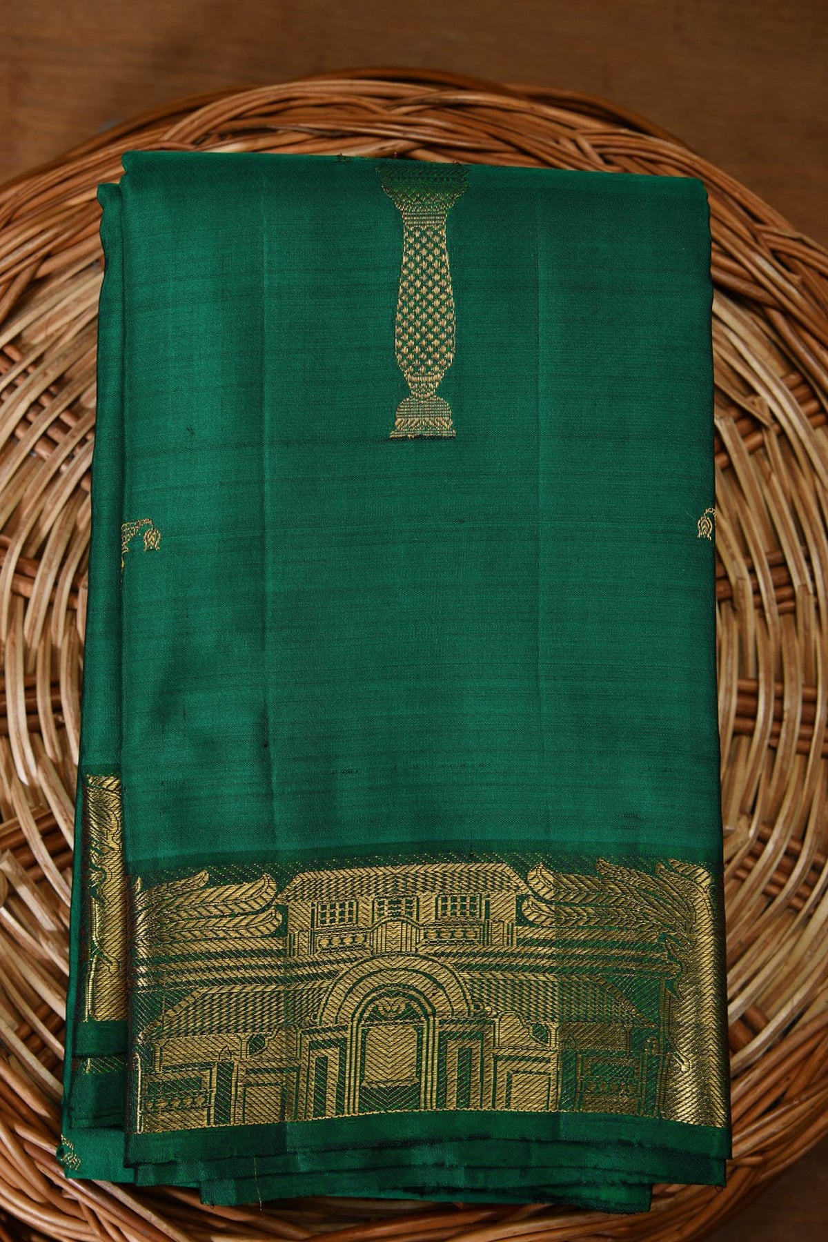 Pillar Motif Green Kanchipuram Silk Saree