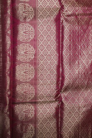 Geometric Design Gold Zari Tissue Ivory Kanchipuram Silk Saree