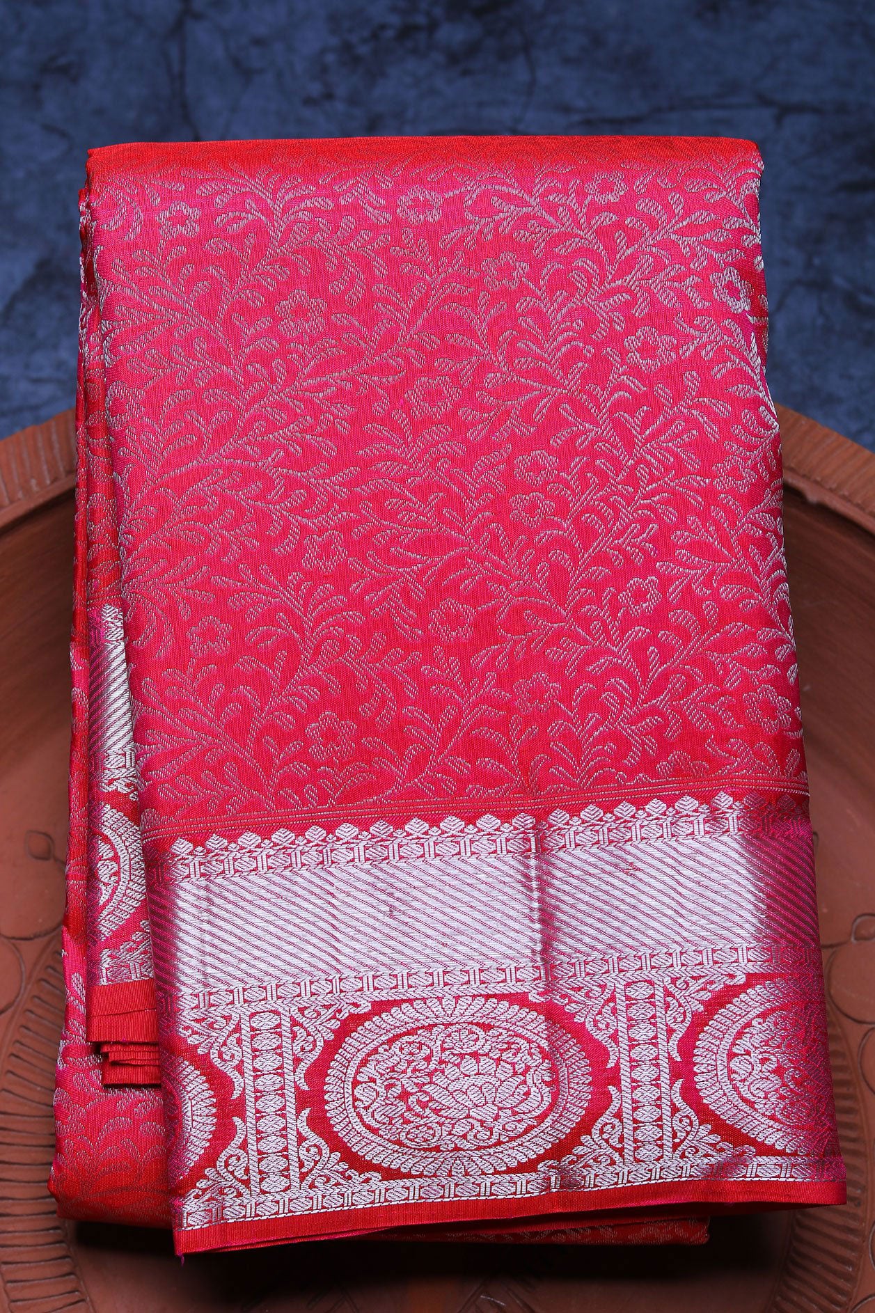 Silver Zari Mandala Border With Creepers Design Punch Pink Kanchipuram Silk Saree
