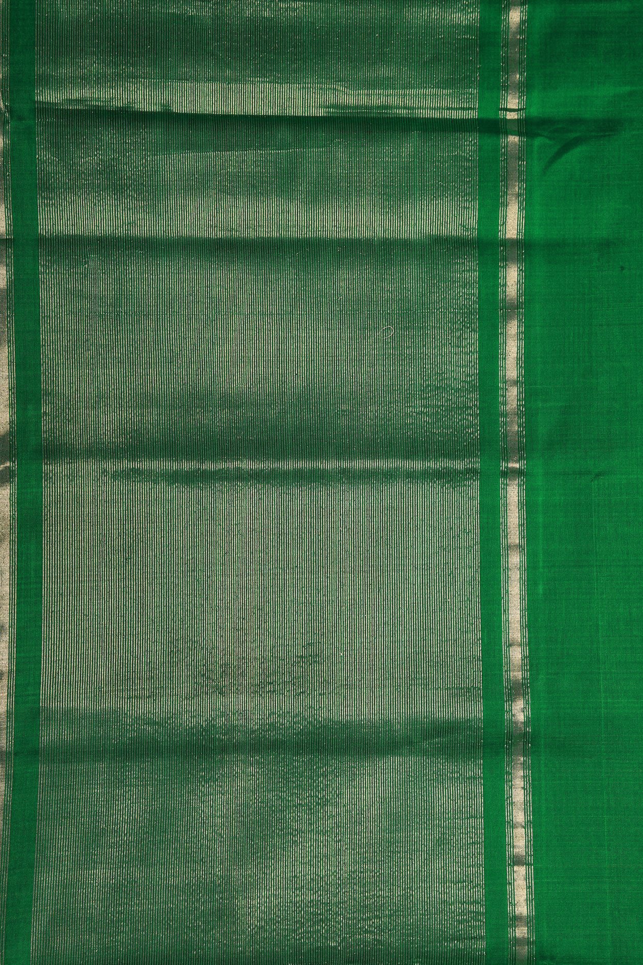 Twill Weave Zari Border In Plain Green Mangalagiri Silk Saree