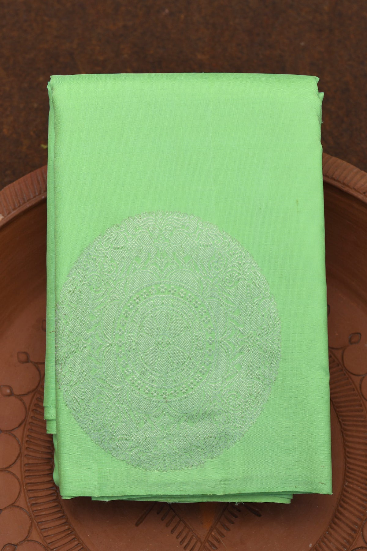 Silver Zari Mandala Motif Soft Green Kanchipuram Silk Saree