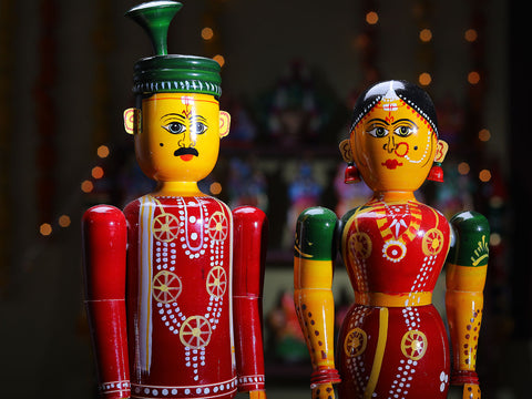 Handpainted Wooden Traditional Color Full Couple Dolls Channapatna Toys For Kids Set Of 2