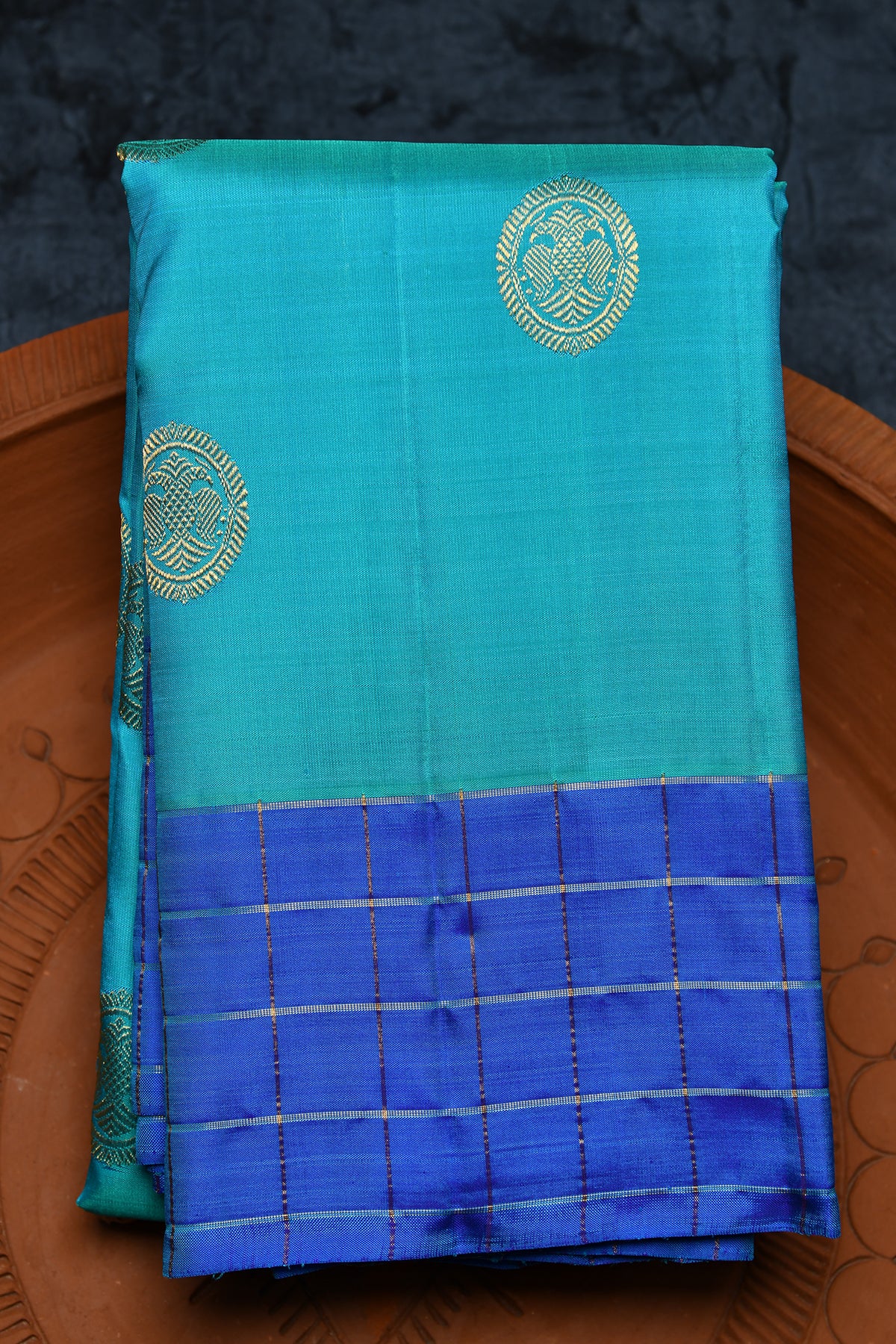 Checked Border With Iruthalai Pakshi Butta Turquoise Blue Kanchipuram Silk Saree
