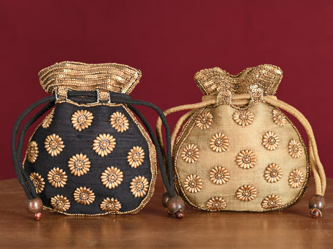 Set Of 3 Semi Raw Silk Potli Bags In Ivory And black