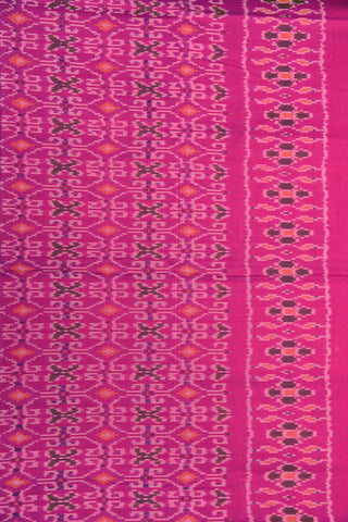 Plain Border With Geometric Pattern Hot Pink Pochampally Silk Cotton Saree