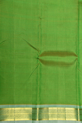 Arrow Design Zari Border In Plain Pear Green Kanchipuram Silk Saree