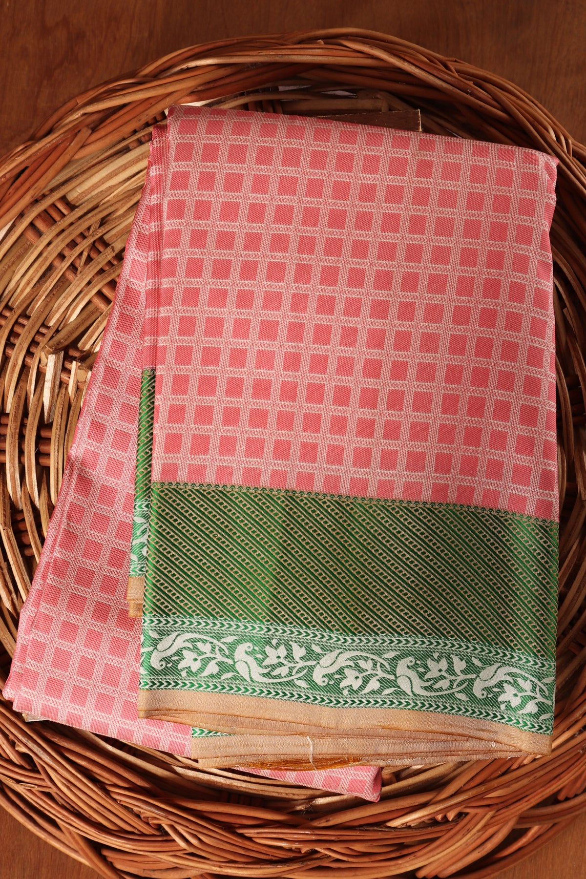 Thread Work Border With Pink Kanchipuram Silk Saree