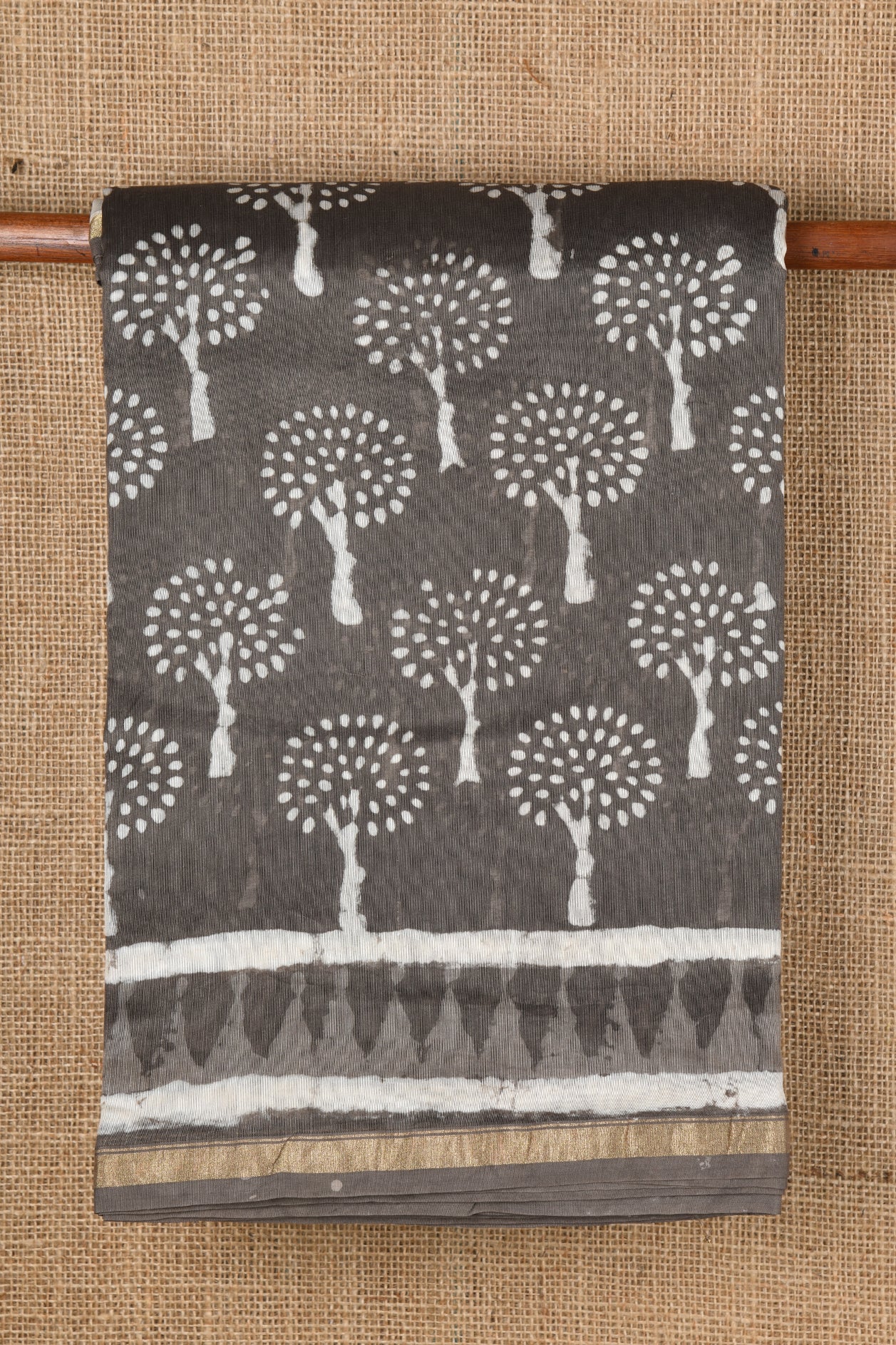 Tree Motif Ash Grey Maheshwari Cotton Saree