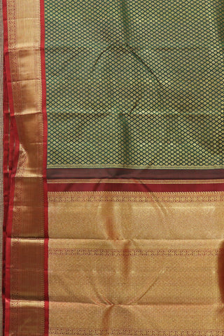 Paisley Floral Border Design Leaf Green Kanchipuram Silk Saree