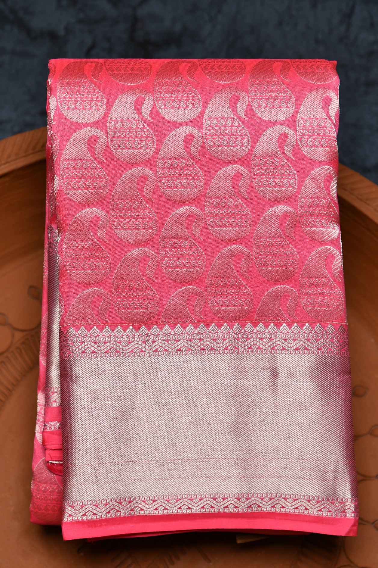 Silver Zari Big Border With Paisley Butta Rose Pink Kanchipuram Silk Saree