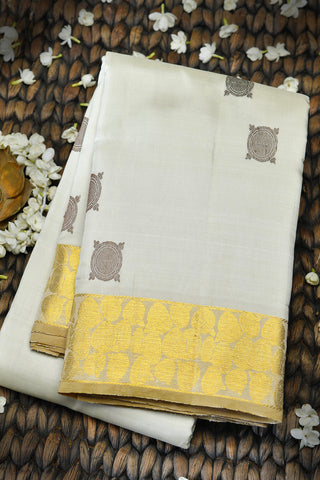 Coconut Border Design Light Grey Kanchipuram Silk Saree