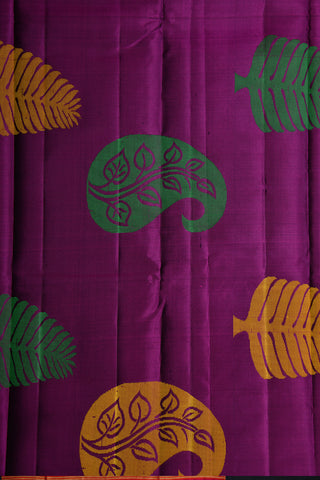 Thread Work Paisley And Leaf Motif Elephant Grey Kanchipuram Silk Saree