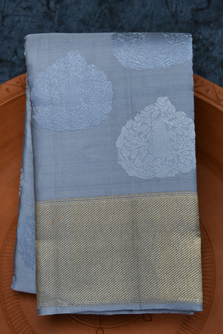Thread Work Paisley Design Powder Grey Kanchipuram Silk Saree