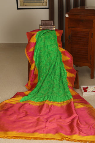 Temple Border Bandhani Dye And Tie Parrot Green Kanchipuram Silk Saree
