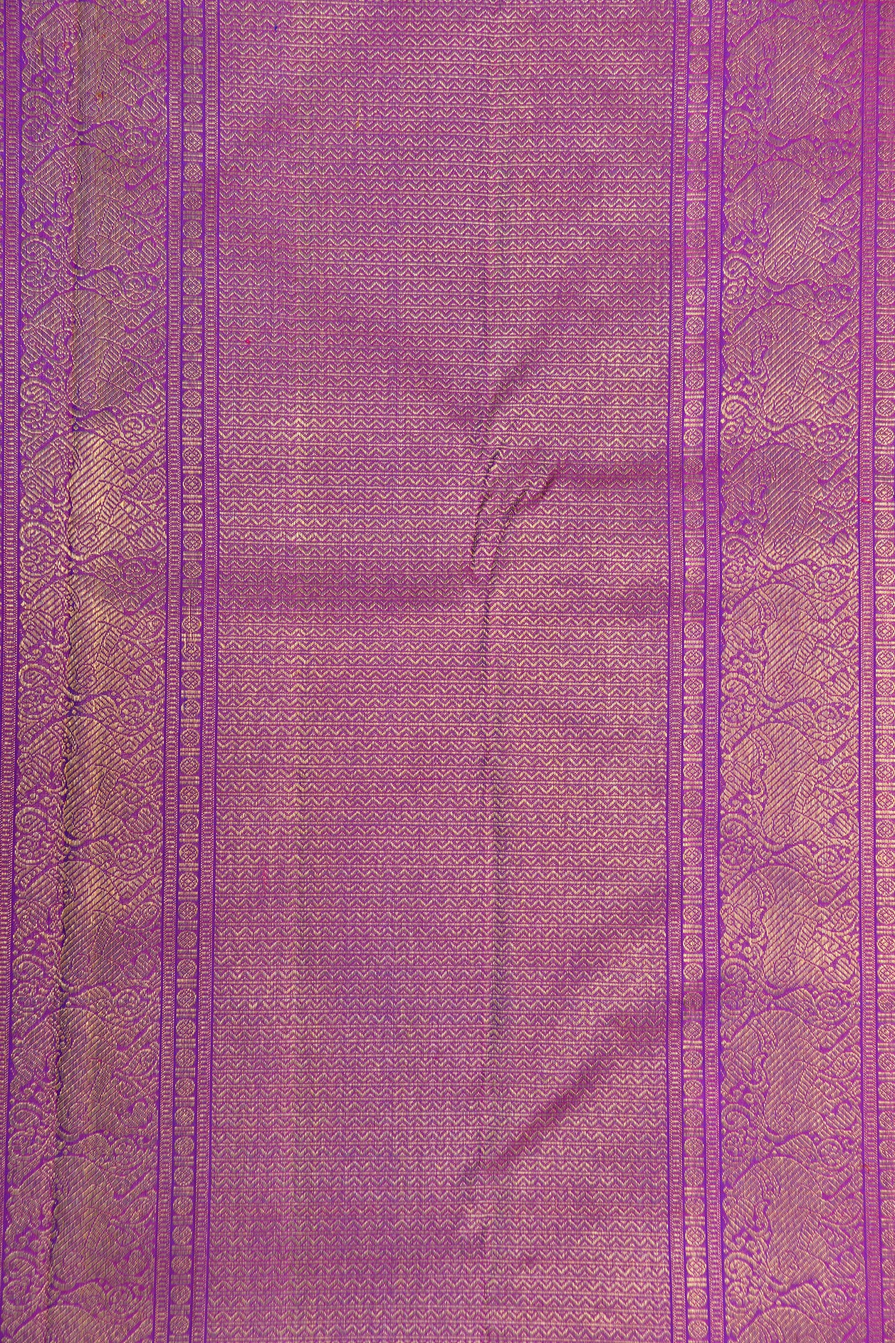 Jacquard With Yazhi Zari Butta Blue And Green Kanchipuram Silk Saree
