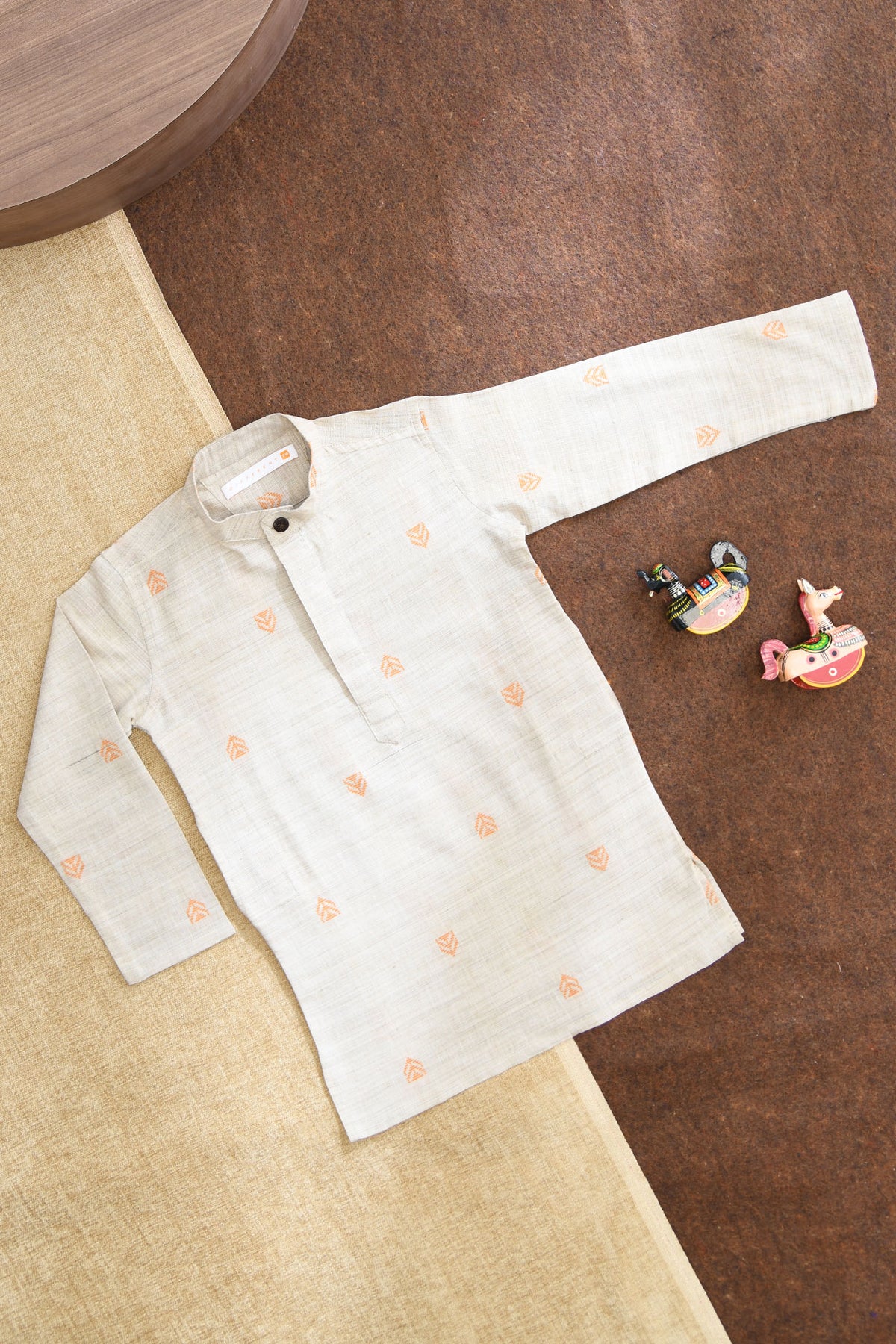 Chinese Collar Closed Placket With Butta Off White Cotton Kurta