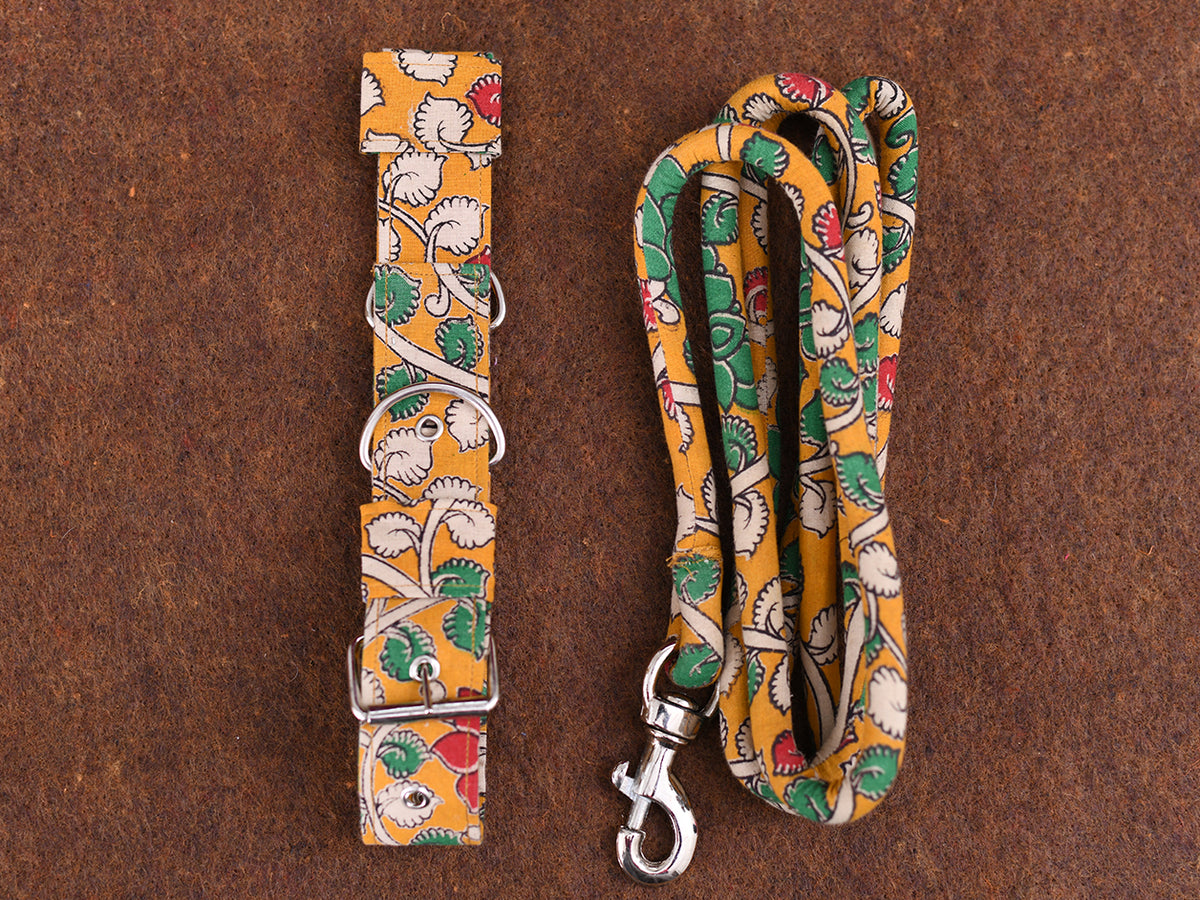 Mustard Cotton Kalamkari Dog Collar With Rope Set