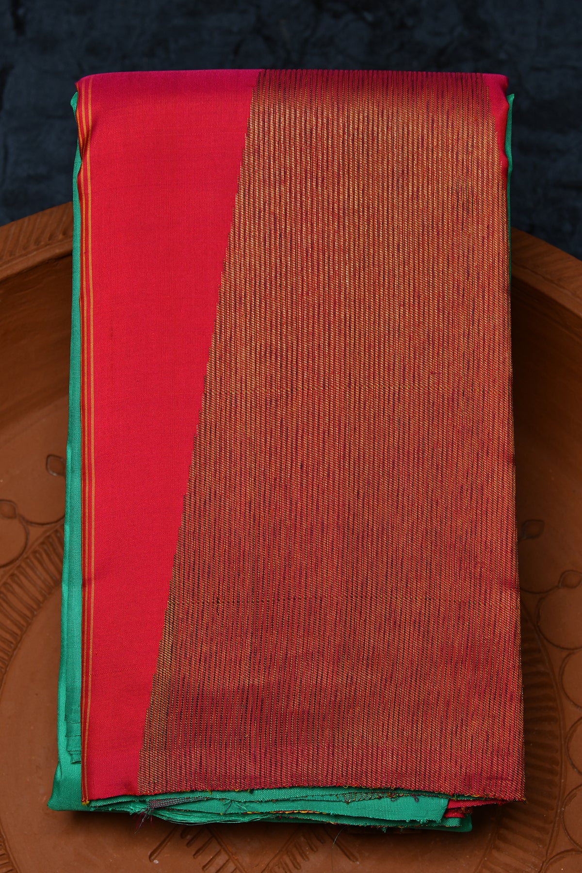 Half And Half Geometric Design In Red And Green Kanchipuram Silk Saree