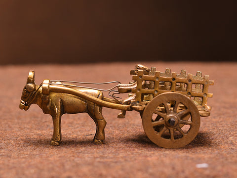 Brass Vintage Bullock Cart Decorative Showpiece