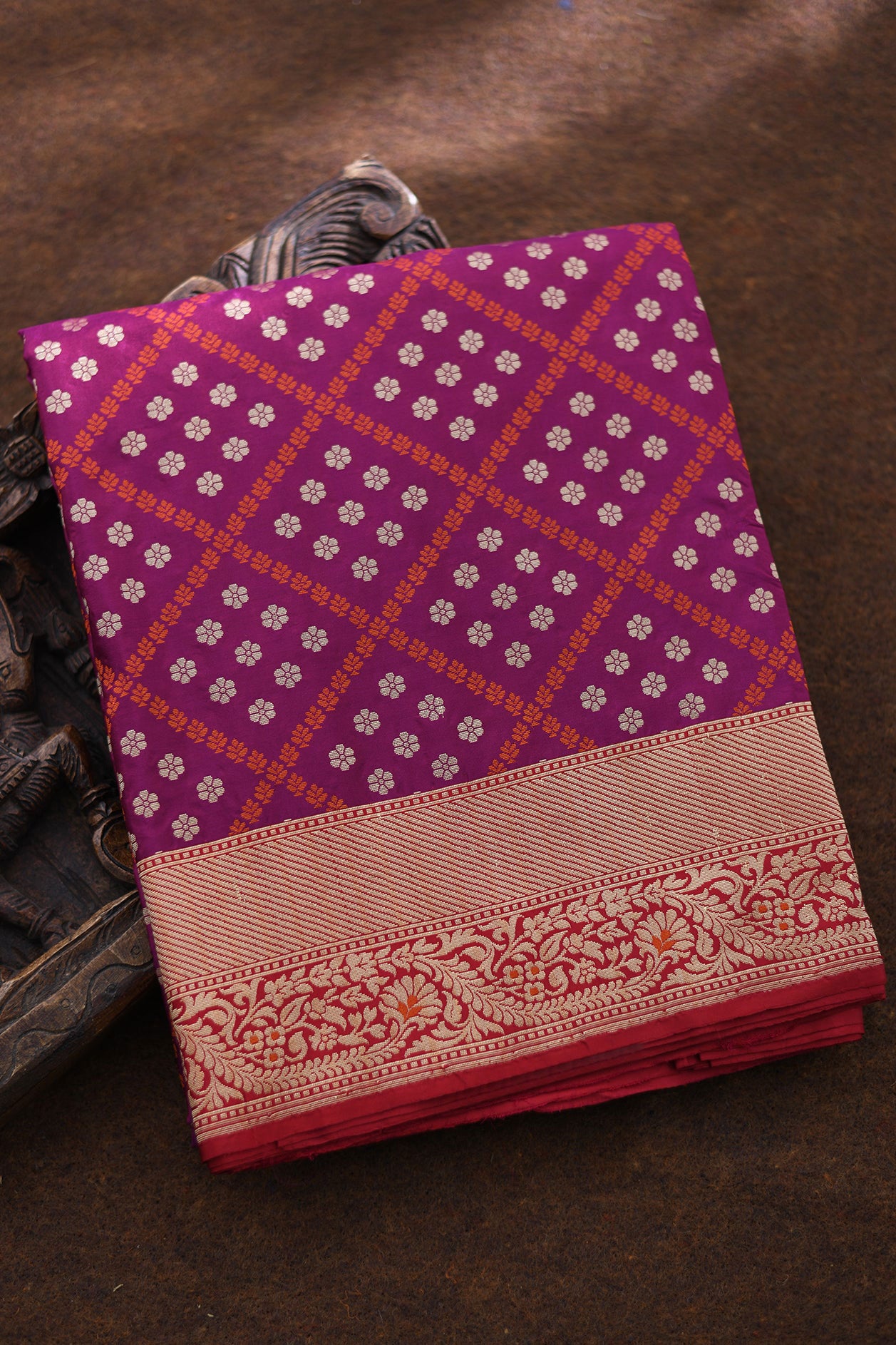 Twill Weave Zari Border With Geometric Pattern Magenta Purple Banaras Silk Saree