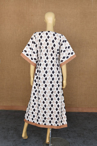 Patch Work Sweet-Heart Neck With Tie-Up White And Black Printed Cotton Kaftan