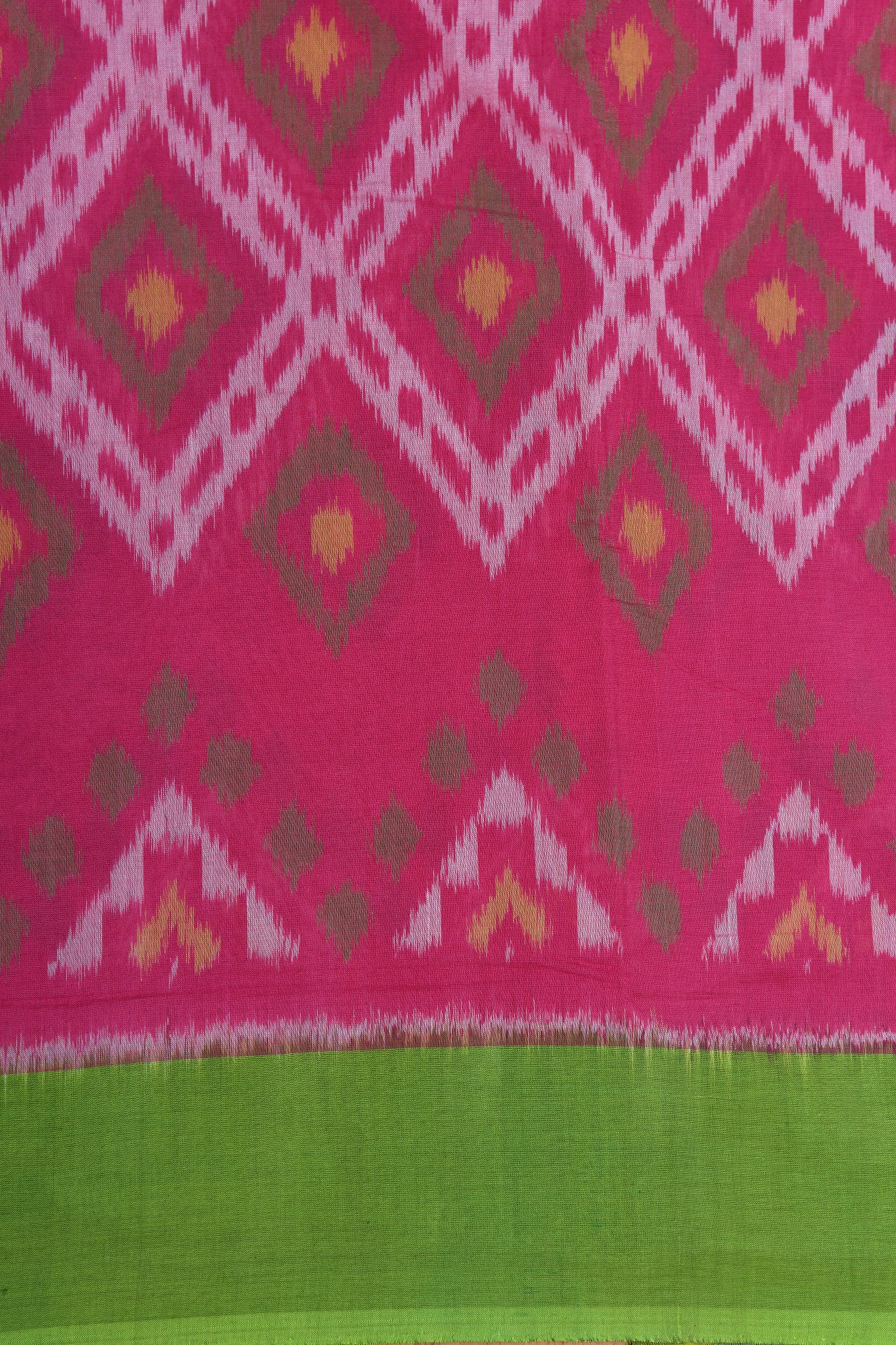 Contrast Border With Geometric Design Magenta Pink Pochampally Cotton Saree
