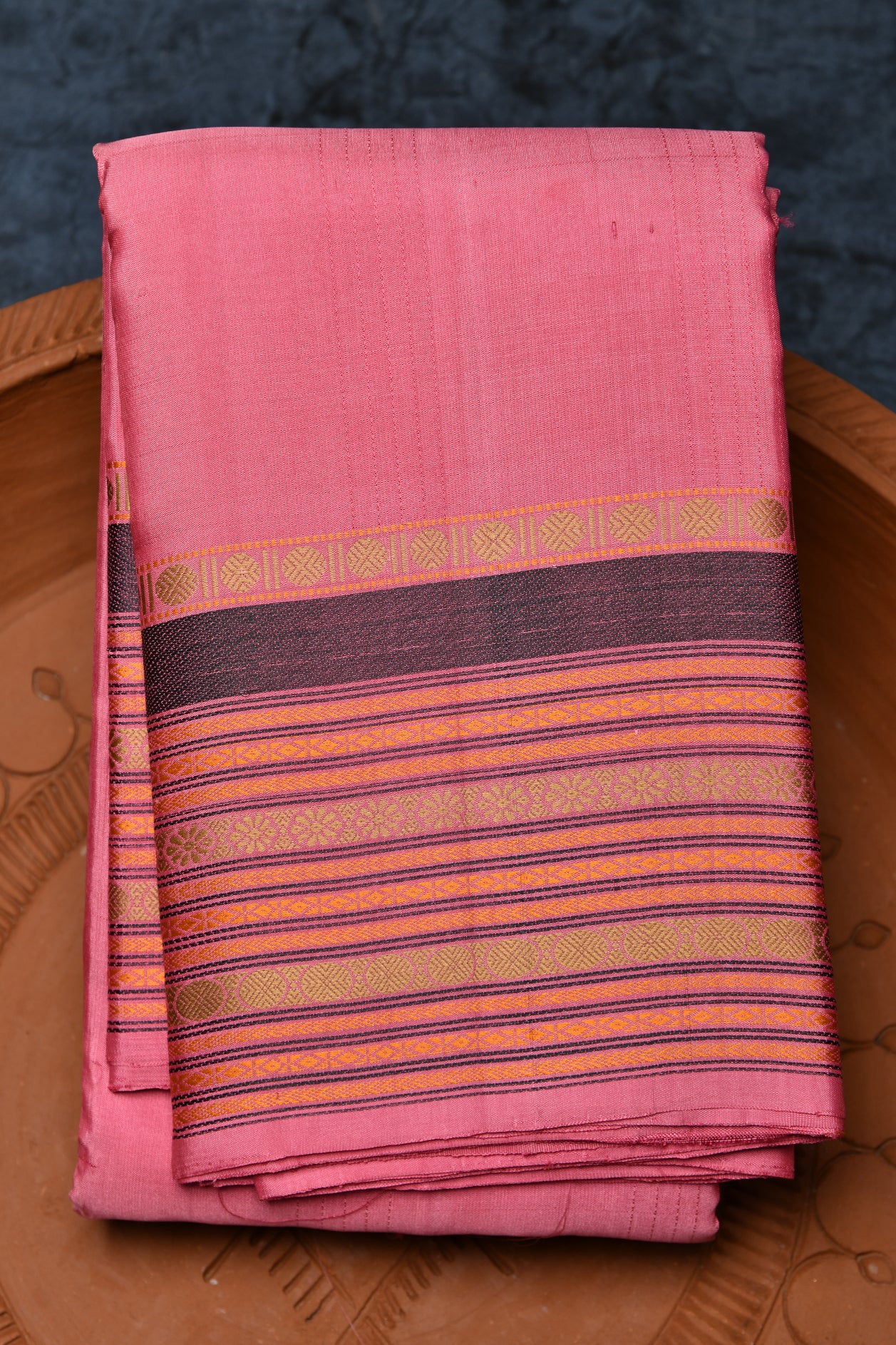 Thread Work Rudraksh Border In Plain Onion Pink Kanchipuram Silk Saree
