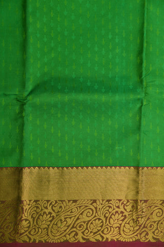Contrast Border Leaf Green Kanchipuram Silk Saree