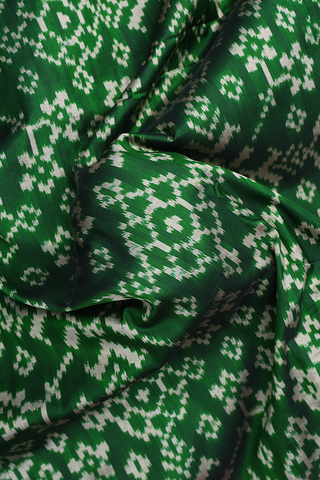 Allover Design Emerald Green Pochampally Silk Saree
