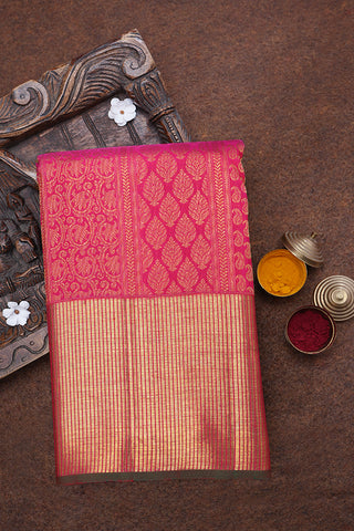 Allover Floral And Paisley Zari Design Magenta Kanchipuram Silk Saree