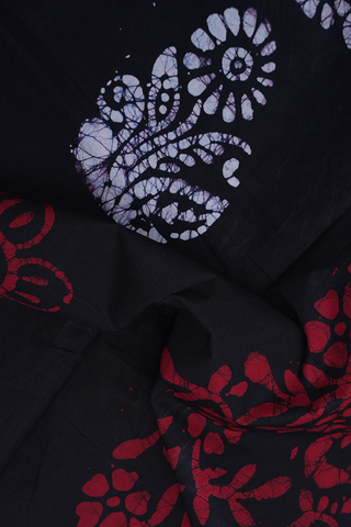 Allover Floral Design Black Sungudi Cotton Saree