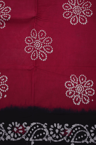 Allover Floral Design Blush Red Sungudi Cotton Saree
