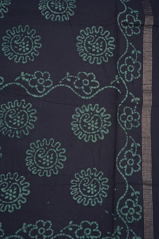 Allover Floral Design Sage Green Nine Yards Sungudi Cotton Saree
