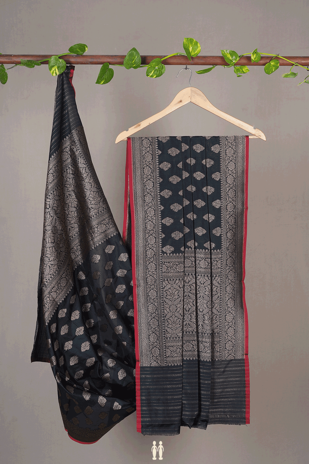 Allover Floral Motifs Black Banaras Silk Dupatta