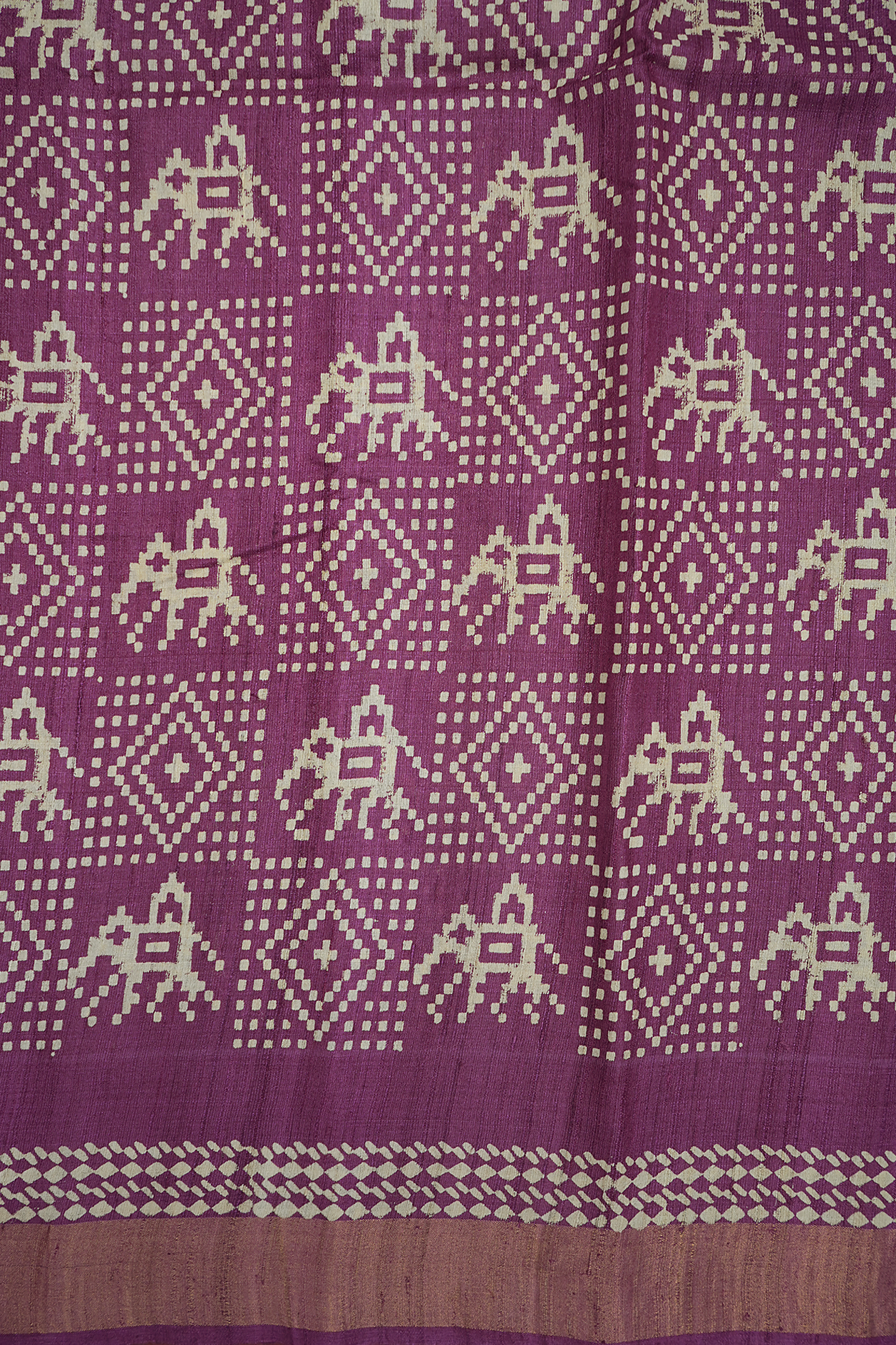 Animal Diamond Printed Grape Purple Tussar Silk Saree