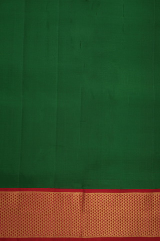 Arai Maadam Border Plain Emerald Green Nine Yards Silk Saree