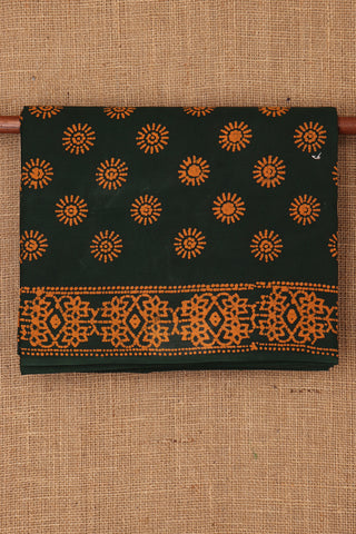 Batik Work With Dark Green Sungudi Cotton Saree
