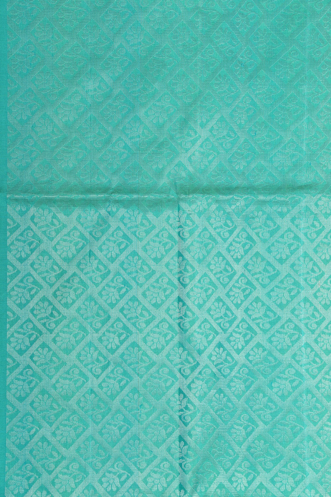 Bavanchi Border In Paisley Design Navy Blue Soft Silk Saree