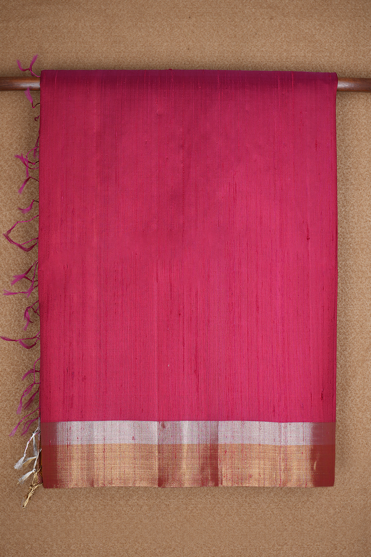 Bavanchi Border Plain Blush Red Raw Silk Saree
