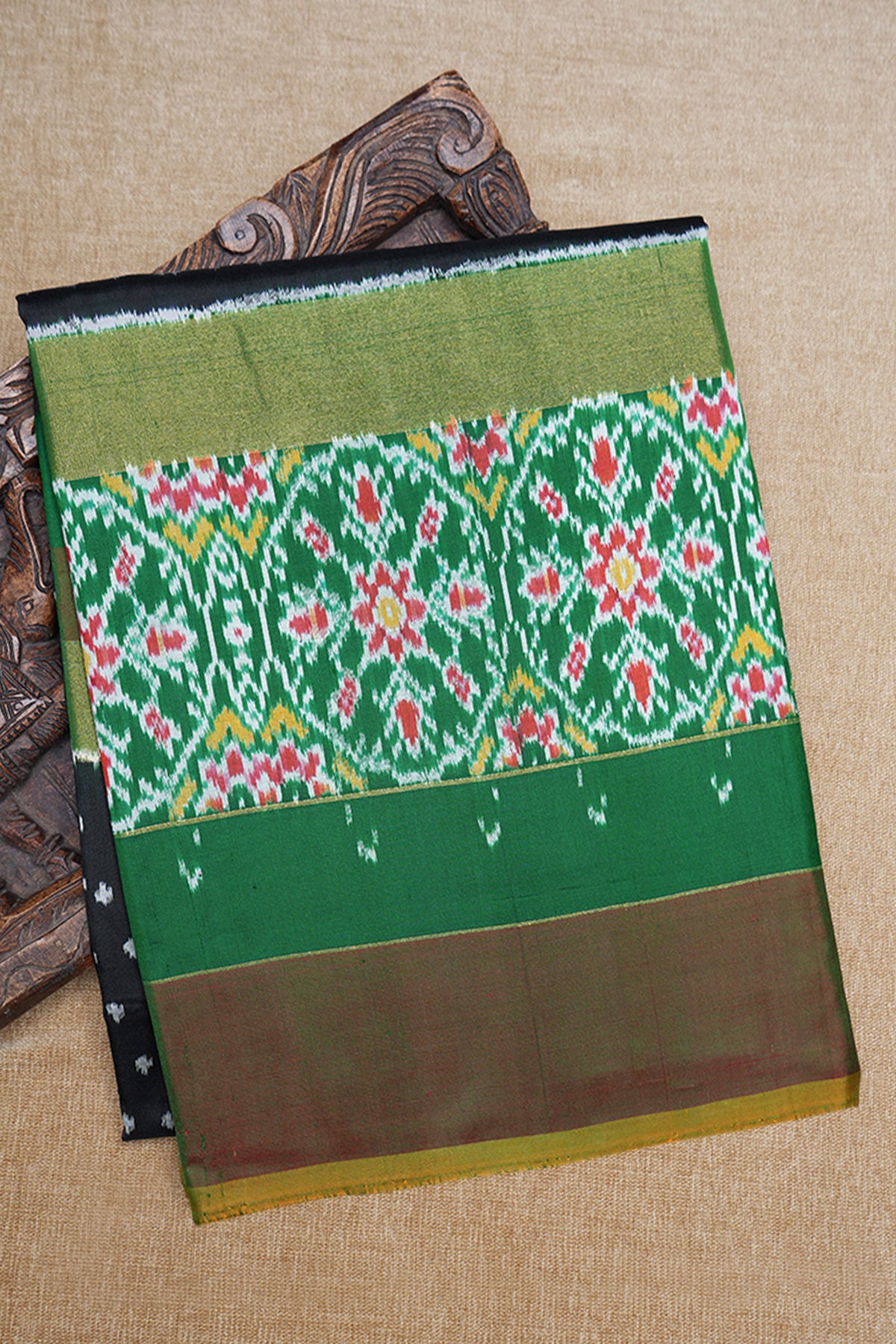 Big Contrast Ikat Border Black Pochampally Silk Saree