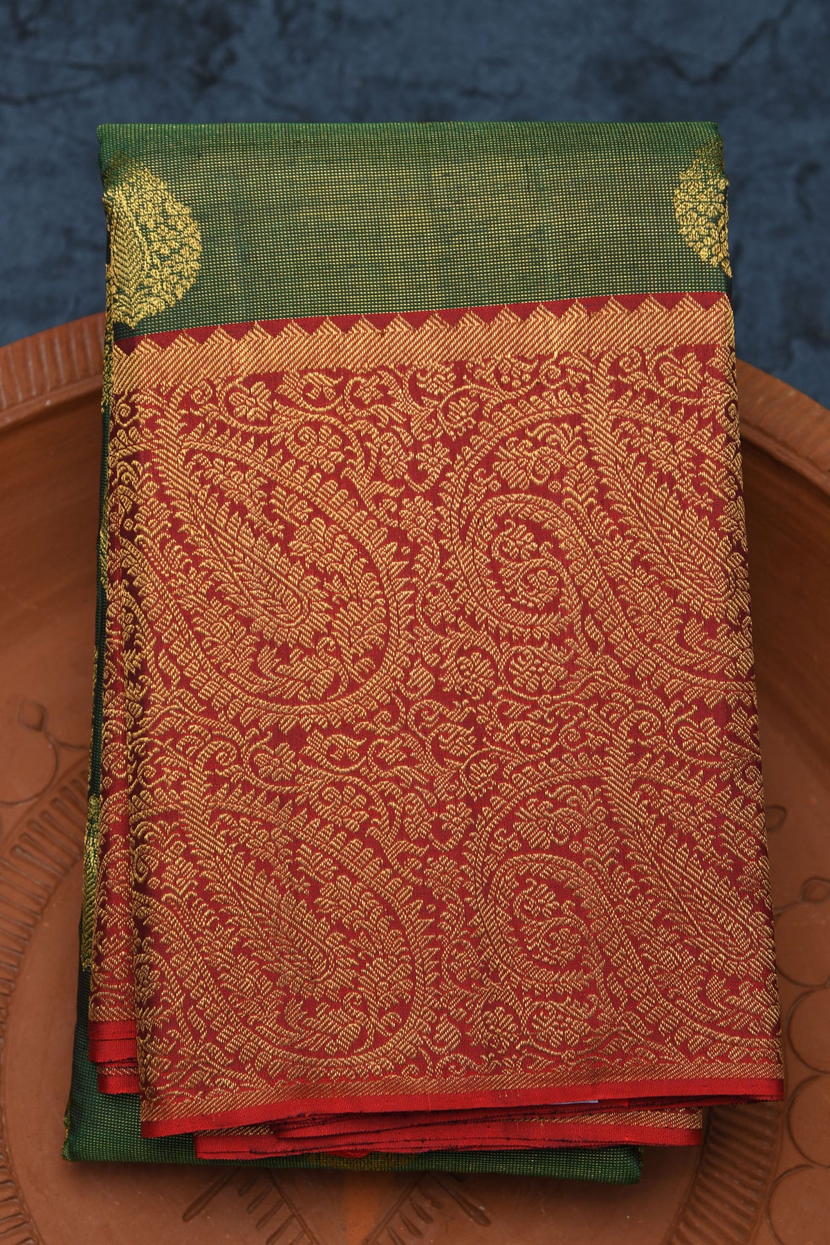 Big Paisley Border With Leaf Design Butta Green Kanchipuram Silk Saree