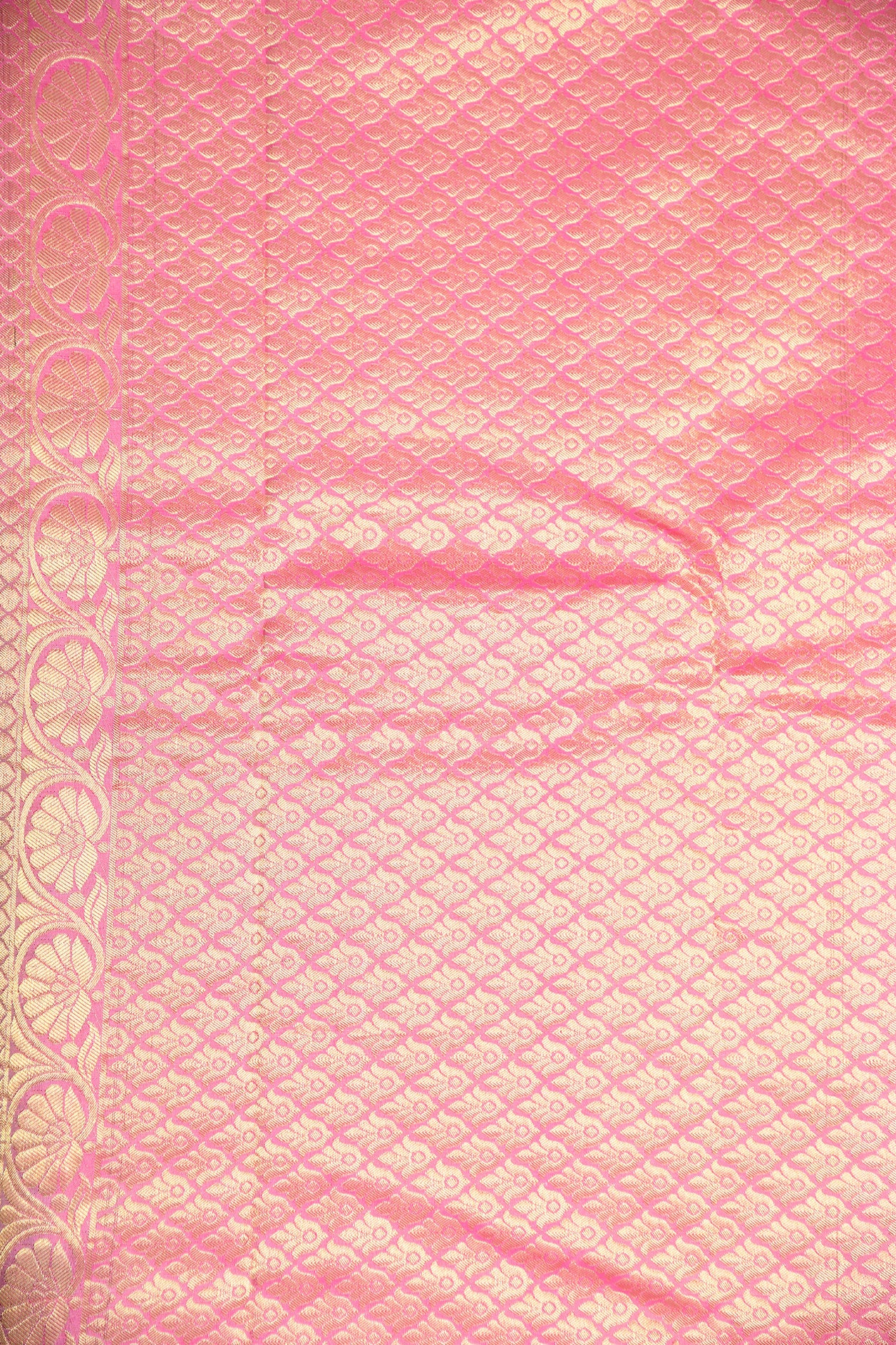 Honeycomb Border With Self Jacquard Weaving Rose Pink Kanchipuram Silk Saree