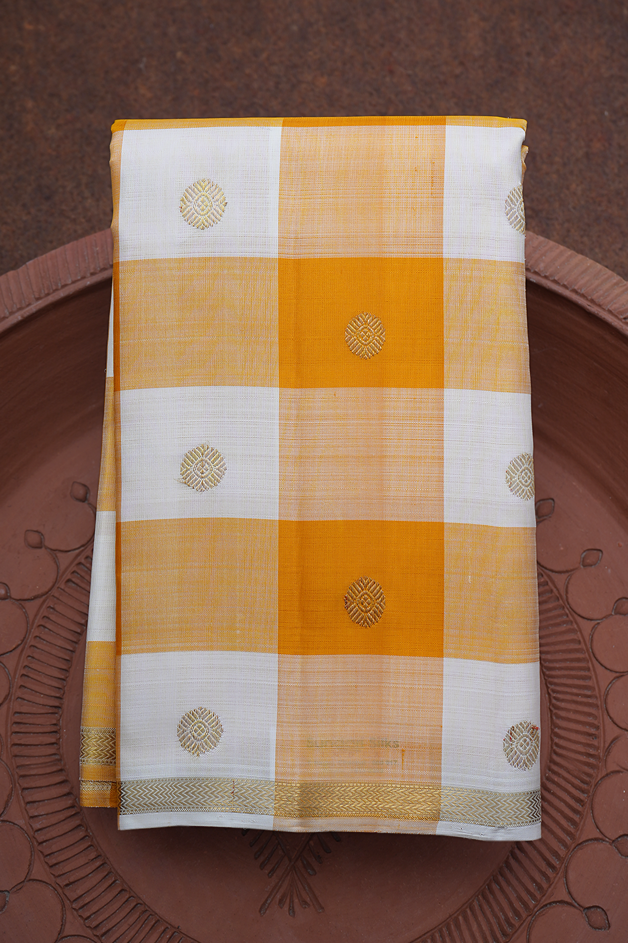 Chakram Zari Motifs Yellow And White Kanchipuram Silk Saree