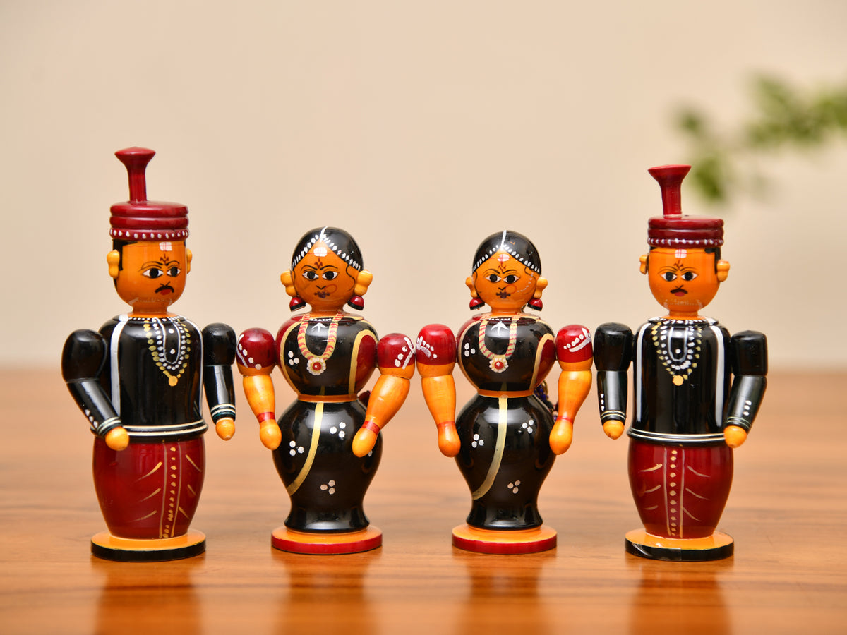 Channa Patna Wooden Showcase Bride Groom Toy Set