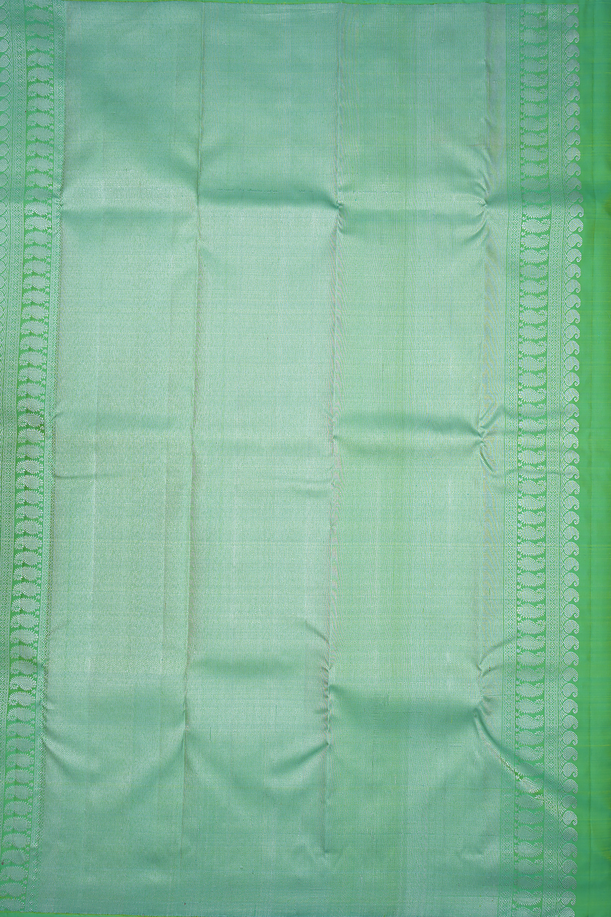Checked Zari Design Pale Green Kanchipuram Silk Saree