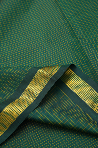 Checks Design Emerald Green Kanchipuram Nine Yards Silk Saree