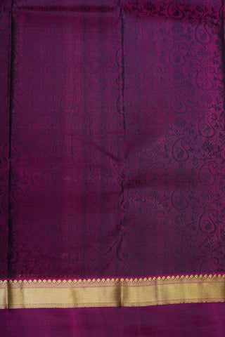 Contrast Border With Thread Work Paisley Design Grey Kanchipuram Silk Saree